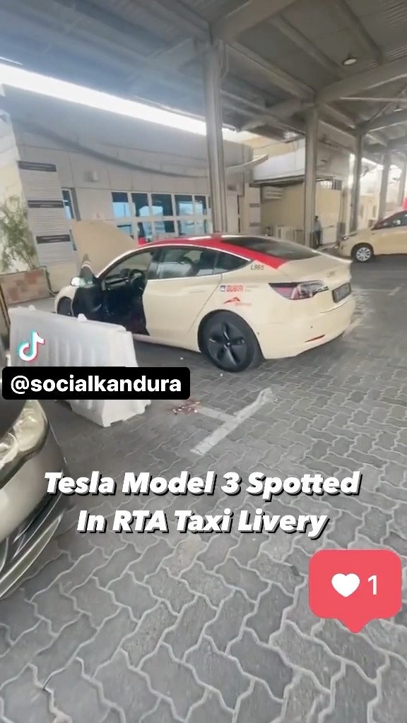 In the latest move by Dubai’s RTA to cut down emissions and increase efficiency of it’s taxi fleet, RTA now added on a trial basis various Tesla Model 3s to their fleet – this is following the huge success of operating over 172 Tesla vehicles in the past since 2017. The trial operation aims to verify the efficiency of the vehicle when deployed on the taxi fleet in the emirate. 
.
Follow @socialkandura for more 
.
#tesla #tesladubai #teslamodel3 #tesla3 #teslaindubai #dubaitesla #rtadubai #rtataxi #rtateslataxi #rtataxi #rtataxis #rtatesla #teslamodel3owner #teslamodel3taxi #t3 #tesladualmotor #dubailife #dubainews #dubainews🇦🇪 #dubainewsheadlines