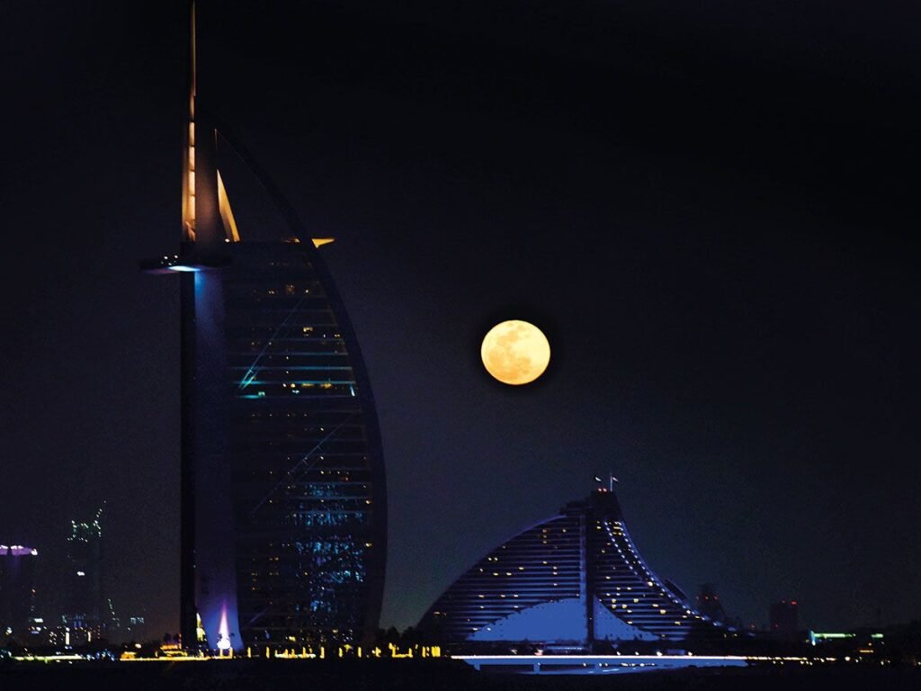 Experience the Rare Blue Supermoon in Dubai's August Night Sky Social