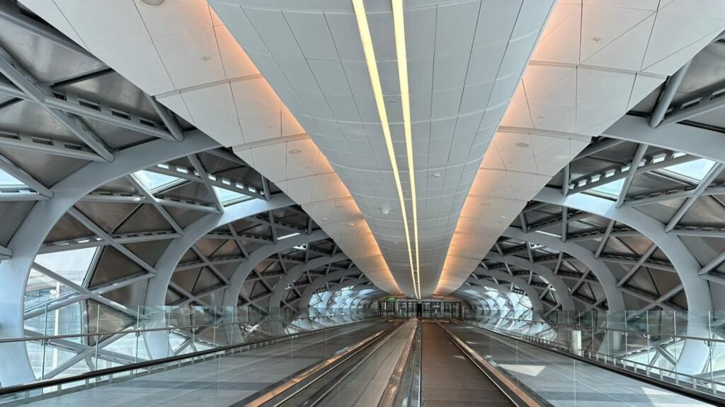 Abu Dhabi International Airport Terminal A: A Glimpse of Innovation and Elegance