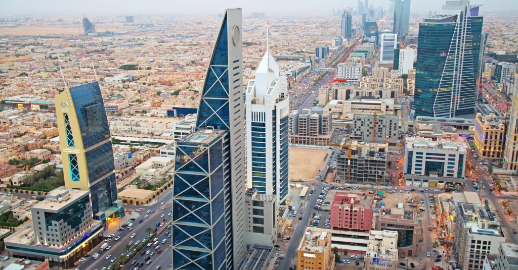 Dubai is the most expensive city for expats