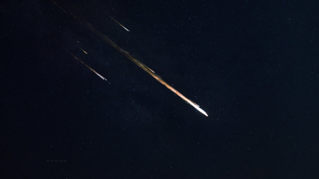 Leonids meteor shower Dubai desert sky with shooting stars