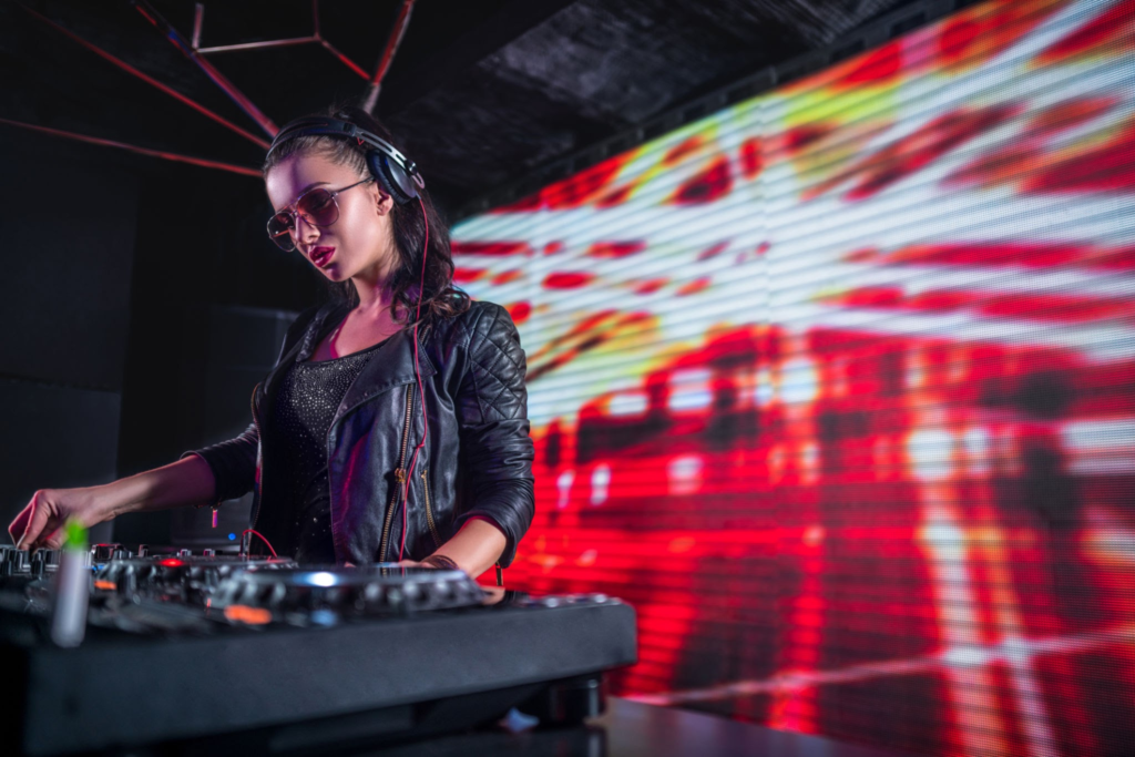 International artists performing in the UAE this New Year at beachfront, city, and gala venues