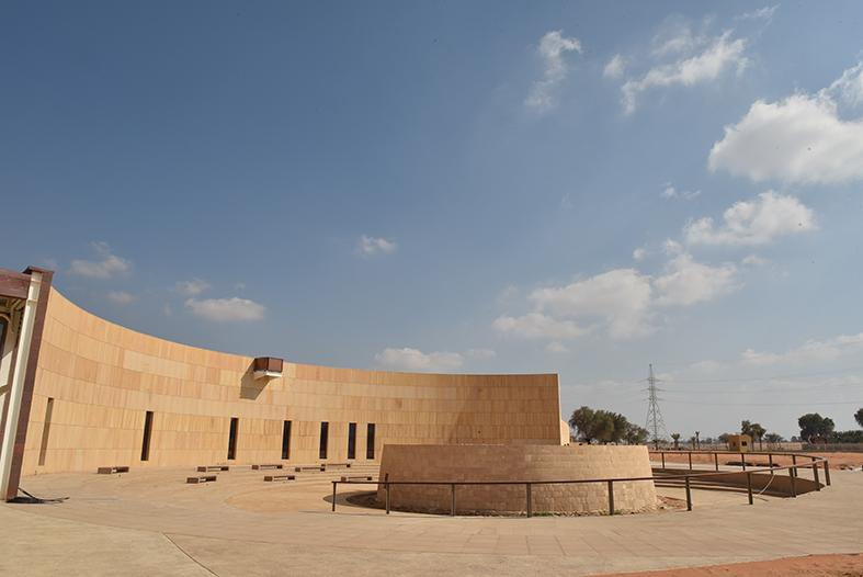 Mleiha and Al Hamriyah