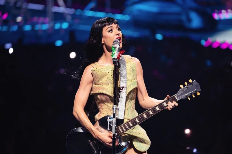 Katy Perry perform in Dubai