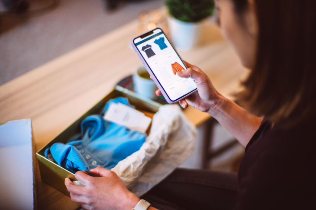 What is the Dubai Mall Online app?